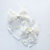 White Daisies Flocked Elle Bow