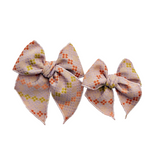 Lucky Loom Mosaic Elle Bow