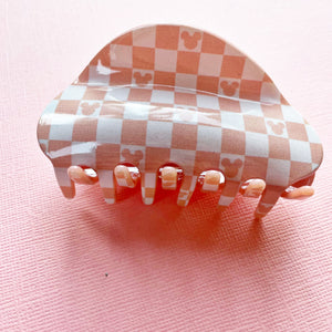 Pink Checkered Mouse Claw Clip